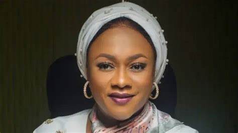 Justice Inyang Ekwo presides over a Federal High Court session in Abuja, ordering the EFCC to release Aisha Achimugu within 24 hours.